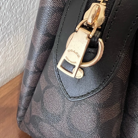 EUC Coach Black and Brown monogram Handbag - Picture 6 of 9
